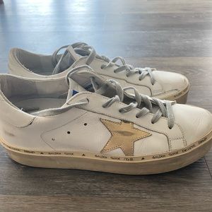 Platform Golden Goose